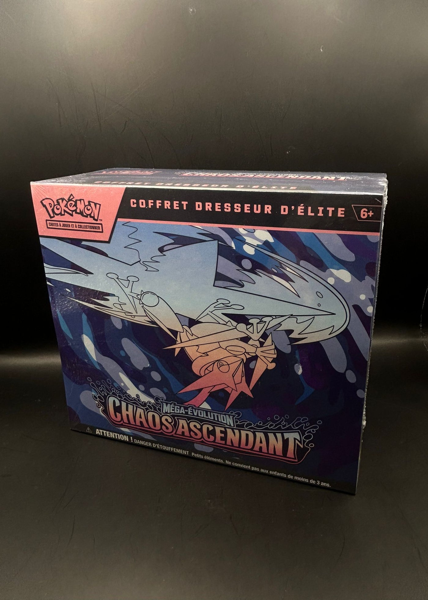 Elite Trainer Box Chaos Ascendant FR